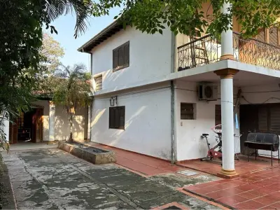 Propiedad de inversión en venta sobre Av. Boggiani, Villa Aurelia, Asunción 4