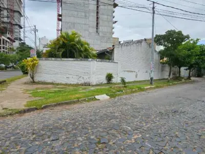 Propiedad en venta en zona Molas López, Asunción 2
