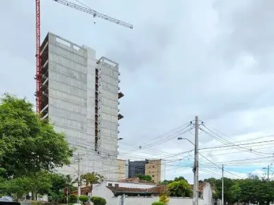 Propiedad en venta en zona Molas López, Asunción - 371 m² 2
