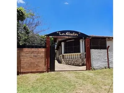 Quinta en venta en Areguá, Estanzuela, con piscina 3