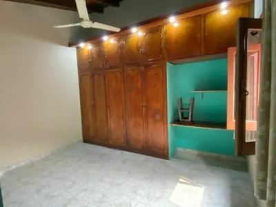 Large residence for rent near Francesca/Mercado 4, Asunción 2