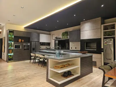 High-End Residence for Sale in Hernandarias — 484 m² Built 2