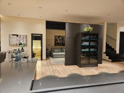 High-End Residence for Sale in Hernandarias — 484 m² Built 3