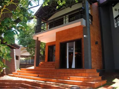 Residencia de lujo en venta en Encarnación, Itapúa 4