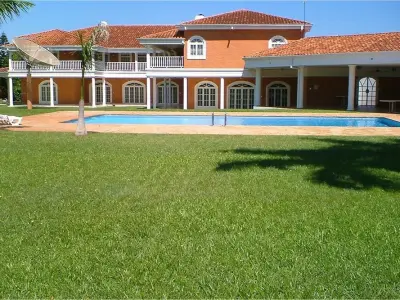 Residencia de lujo en venta en Fernando de la Mora 3