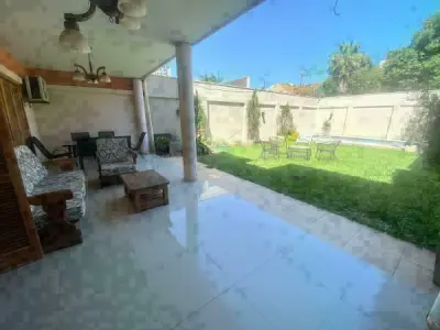 Residência para alugar no bairro Las Carmelitas, Assunção 2