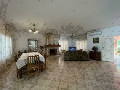 Lakeside residence for temporary rental in San Bernardino, 50 m from the lake 3
