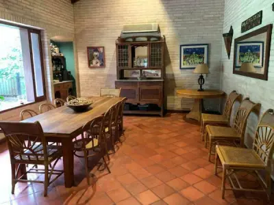 Residence in Gated Community Los Mangos, Lambaré — USD 685,000 3