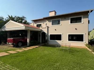 Residência à venda no Paraná Country Club, Hernandarias 2