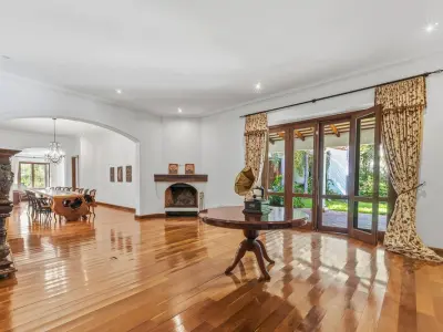 Residencia en venta en Surubi'y, Mariano Roque Alonso 2