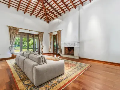 Residencia en venta en Surubi'y, Mariano Roque Alonso 4