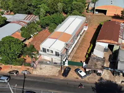 Salão comercial com depósito à venda em San Lorenzo, 600 m² 2