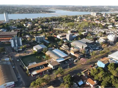 Salão comercial com casa e depósitos à venda em Encarnación 2