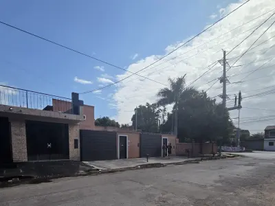 Salão comercial para alugar a poucos metros da Av. Primer Presidente 4