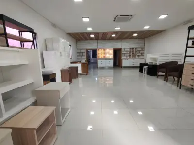 120 m² Commercial Space for Rent in Jara, Asunción 2