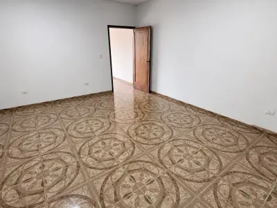 Salão comercial para alugar em Ciudad del Este 2