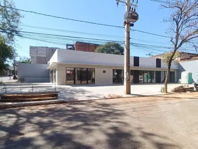 Salão comercial para alugar em Lambaré, Santa Luisa 4