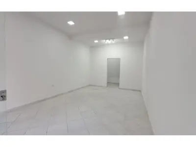 Commercial space for rent in Lambaré 4