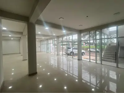Salão comercial para alugar em Limpio, Centro 4