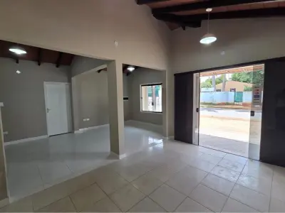 Commercial space for rent in Luque, Makai 3