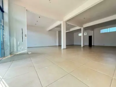 Salão comercial para alugar em Pablo Rojas, Ciudad del Este 4