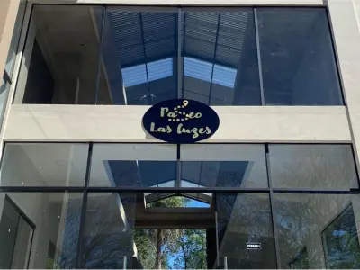 Salão comercial para alugar em Presidente Franco 4