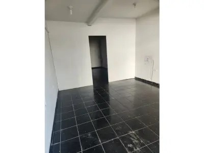 Salão comercial para alugar em San José Obrero, Itauguá 3