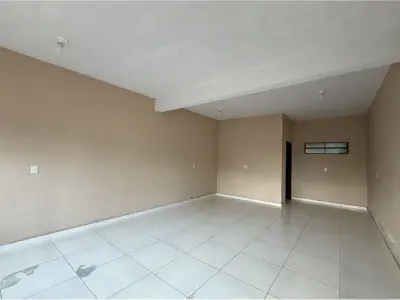 Salão comercial para alugar em San Miguel, San Lorenzo 4