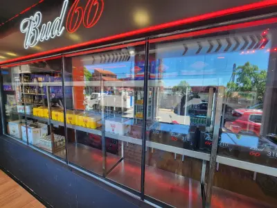 Salón comercial en alquiler en Ycuá Satí, Asunción 2