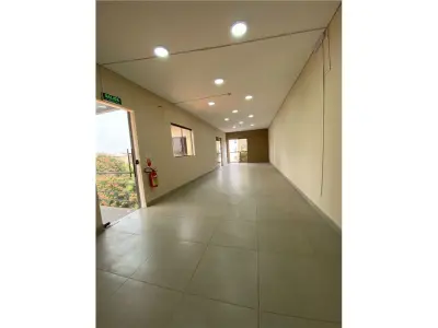 Salón comercial en alquiler en Ycuá Satí, Asunción 3