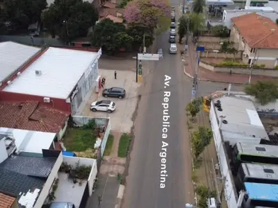 Commercial unit for rent on Av. República Argentina 2