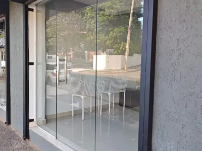 Salão comercial para alugar na Avenida 10 de Julio, Fernando de la Mora 2