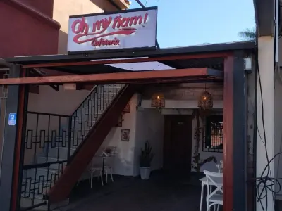 Salón comercial en Barrio Catedral, Encarnación 2