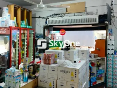 Salón comercial en venta en Ciudad del Este, Barrio Obrero 3