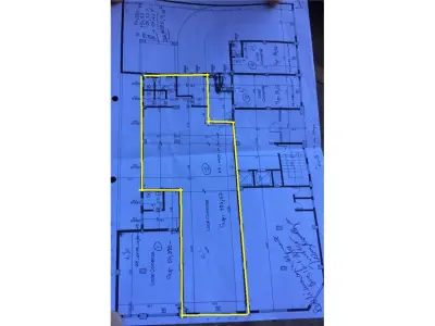 Salão comercial à venda em Encarnación, Itapúa 5