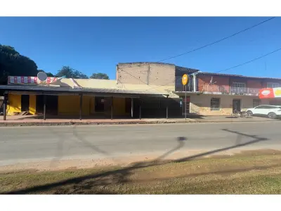 Salón comercial o depósito en alquiler en Pirayú 5