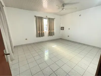 Salões comerciais para alugar em Laguna Grande 3