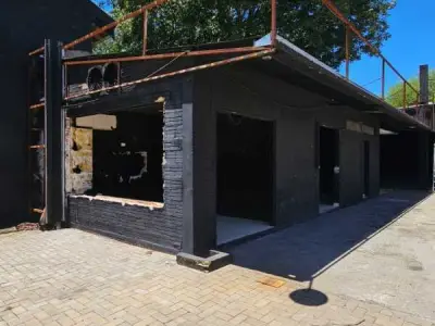 Showroom com depósito para alugar em Los Laureles, Assunção 4