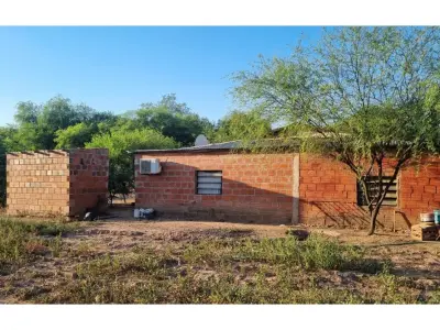 Terreno amplio en venta en el centro de Loma Plata 2