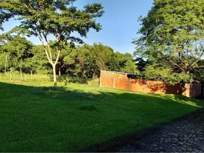 Terreno amplo à venda em Remanso, Mariano Roque Alonso 3