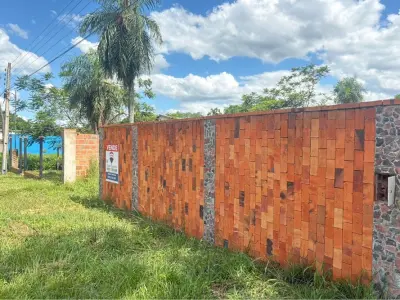 Terreno amurallado en venta en Cañadita, Itauguá 2