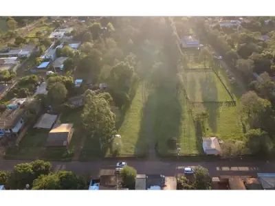 Terreno comercial en alquiler en Presidente Franco 4