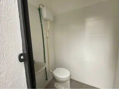Terreno comercial en alquiler en San Roque, Asunción 4