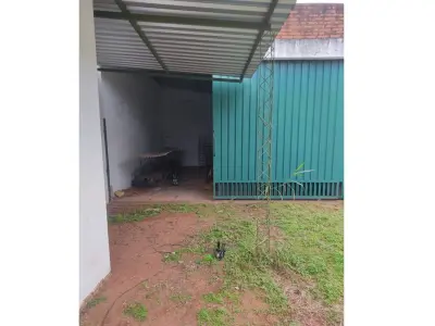 Terreno comercial en venta con tinglado en Ypané, Central 2