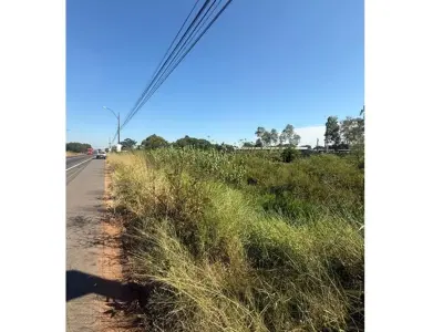 Terreno comercial à venda em Guarambaré, Central 3