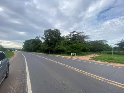Terreno comercial à venda em Loma Pero, Villeta 2