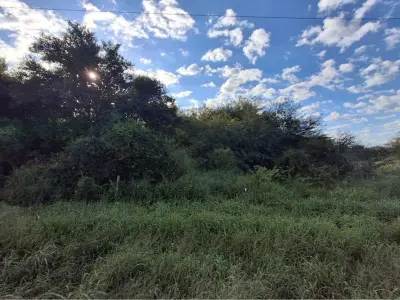 Terreno comercial en venta en Loma Plata, Boquerón 3
