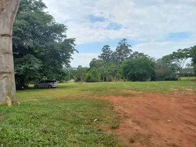 Terreno comercial à venda no Paraná Country Club, Hernandarias 3