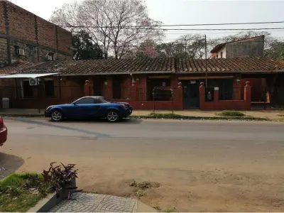 Terreno comercial à venda em San Lorenzo, Villa Universitaria 2