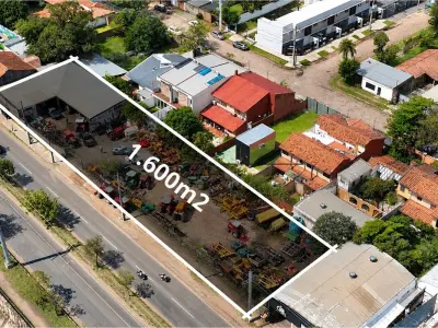 Commercial land for sale on Avda. Madame Lynch 4
